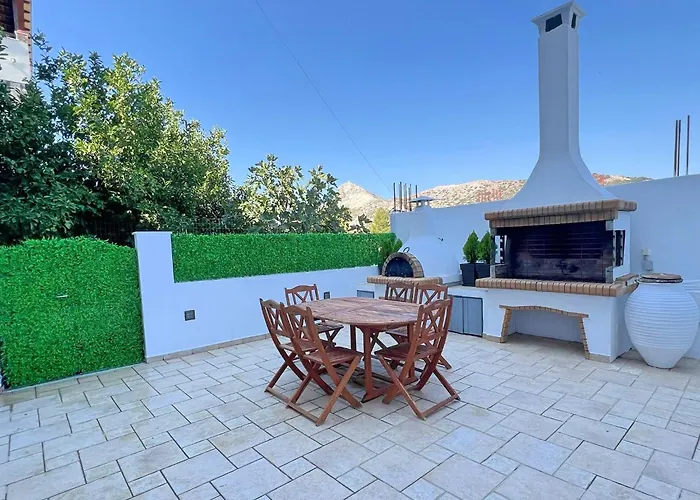 Matouli Retreat Filótion